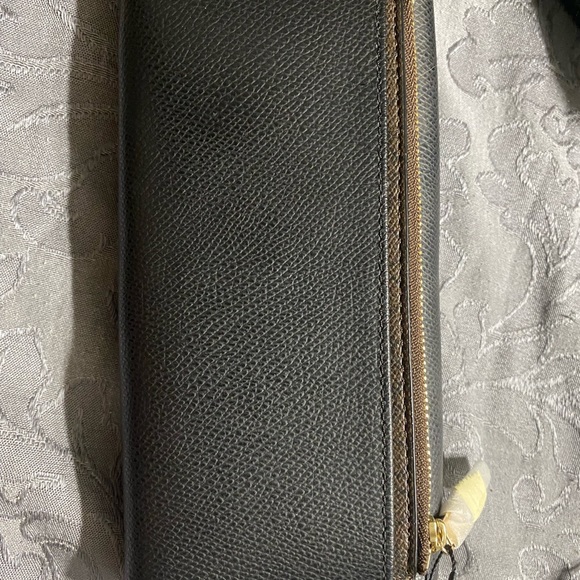 Coach Wallet - Picture 3 of 8